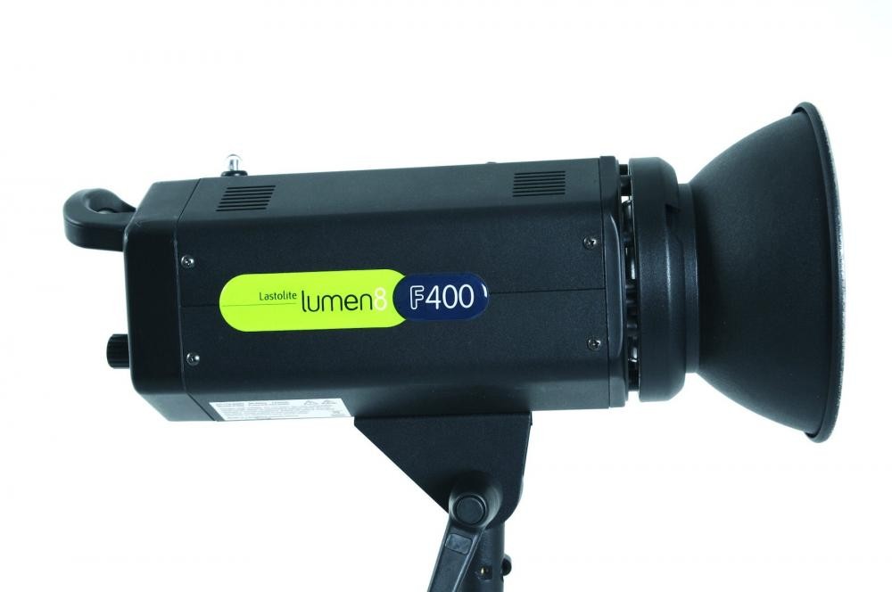 Manfrotto Lumen 8 unitÃ  di flash per studio fotografico 400 Ws Nero cod. LLLL3501RTEU
